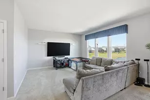 10322 Adler Cove, Saint John, IN 46373 - Photo 9