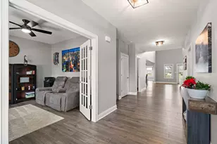 512 W Joliet St, Crown Point, IN 46307 - Photo 5