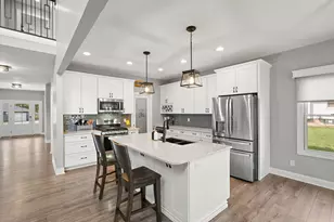 512 W Joliet St, Crown Point, IN 46307 - Photo 11