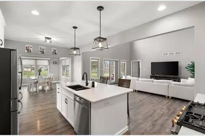 512 W Joliet Street, Crown Point, IN 46307 - Photo 17