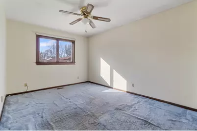 9536 Walnut Drive, Munster, IN 46321 - Photo 17