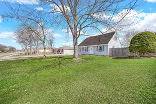 769-1 Juniper Rd, Valparaiso, IN 46385 - Photo 3