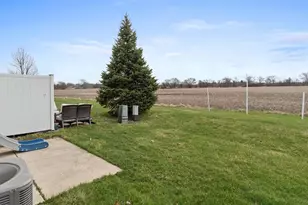 7627 E 112th Ave, Crown Point, IN 46307 - Photo 21