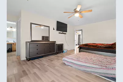 7627 E 112th Avenue, Crown Point, IN 46307 - Photo 13