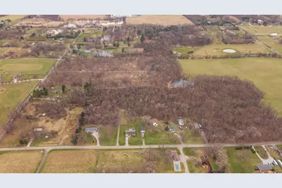 720 W 100 N, Valparaiso, IN 46385 - Photo 5