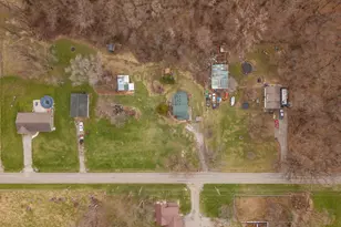 720 W 100 N, Valparaiso, IN 46385 - Photo 3