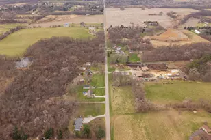 720 W 100 N, Valparaiso, IN 46385 - Photo 7