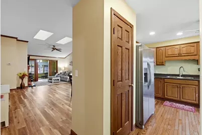 712 Dogwood Court SW, Demotte, IN 46310 - Photo 9