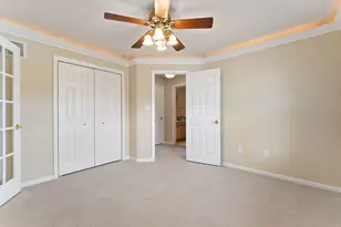 901 Veterans Ln, Crown Point, IN 46307 - Photo 23