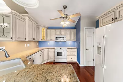 901 Veterans Lane, Crown Point, IN 46307 - Photo 15