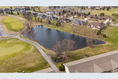 901 Veterans Lane, Crown Point, IN 46307 - Photo 37