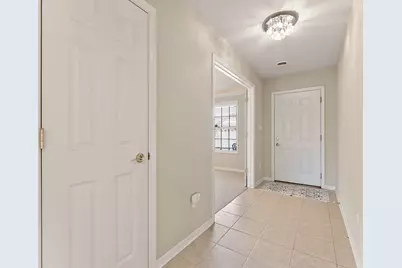 901 Veterans Lane, Crown Point, IN 46307 - Photo 5