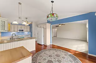 901 Veterans Ln, Crown Point, IN 46307 - Photo 11