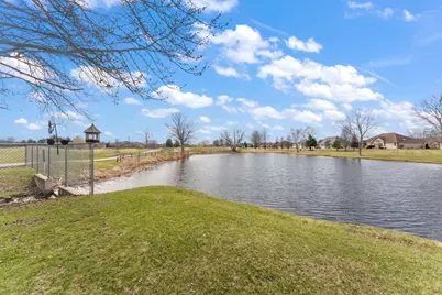 901 Veterans Lane, Crown Point, IN 46307 - Photo 31