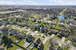 10106 Belmont Ct, Saint John, IN 46373 - Photo 47