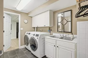 10106 Belmont Ct, Saint John, IN 46373 - Photo 17