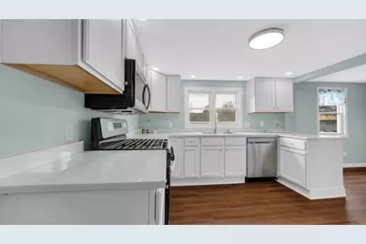 337 N Dearborn Street, Hobart, IN 46342 - Photo 9