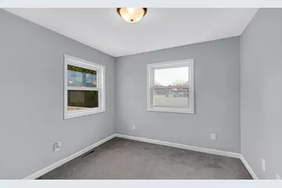 337 N Dearborn Street, Hobart, IN 46342 - Photo 15