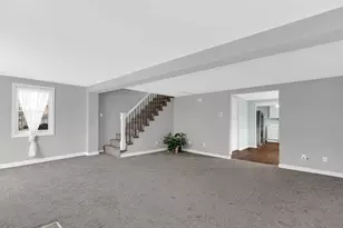 337 N Dearborn St, Hobart, IN 46342 - Photo 19