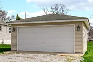 337 N Dearborn St, Hobart, IN 46342 - Photo 37