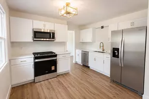 414 Holly Rd, Michigan City, IN 46360 - Photo 17