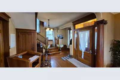616 C Street, La Porte, IN 46350 - Photo 5
