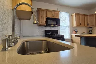 602 D St, La Porte, IN 46350 - Photo 9