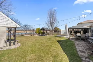 5848 Wildrose Ln, Schererville, IN 46375 - Photo 51