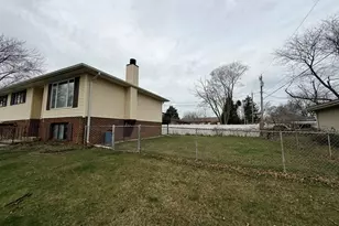 1810 W 95th Ct, Crown Point, IN 46307 - Photo 29