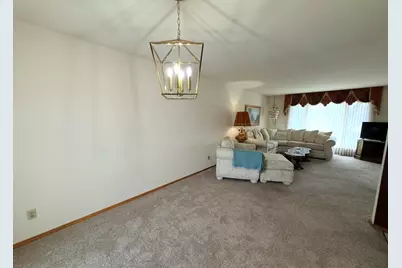 1810 W 95th Court, Crown Point, IN 46307 - Photo 5