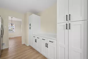 6749 Ontario Ave, Hammond, IN 46323 - Photo 9