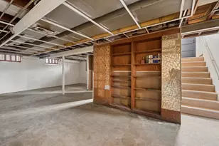 6749 Ontario Ave, Hammond, IN 46323 - Photo 19