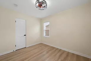 6749 Ontario Ave, Hammond, IN 46323 - Photo 13