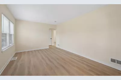 6749 Ontario Avenue, Hammond, IN 46323 - Photo 3