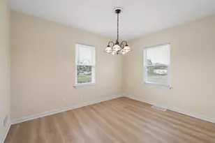 6749 Ontario Ave, Hammond, IN 46323 - Photo 5