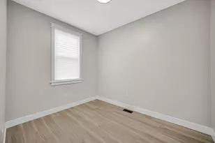 724 Willow Ct, Hammond, IN 46320 - Photo 13