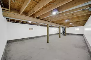 724 Willow Ct, Hammond, IN 46320 - Photo 19