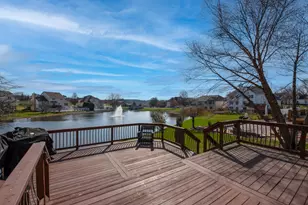 669 Davis Cir, Crown Point, IN 46307 - Photo 3