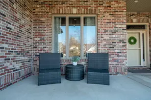 669 Davis Cir, Crown Point, IN 46307 - Photo 5