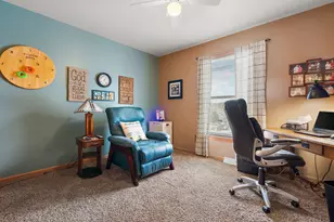 300 W 126th Pl, Crown Point, IN 46307 - Photo 17