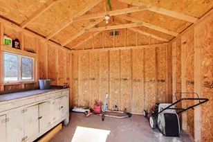 2427 Bennington Ave, Schererville, IN 46375 - Photo 31