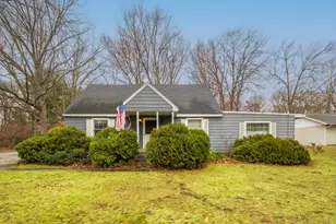 310 Edgemoor Dr, Trail Creek, IN 46360 - Photo 1