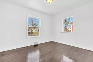 263 Rutledge St, Gary, IN 46404 - Photo 9