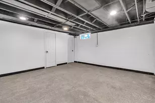 263 Rutledge St, Gary, IN 46404 - Photo 21