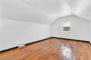 263 Rutledge St, Gary, IN 46404 - Photo 17