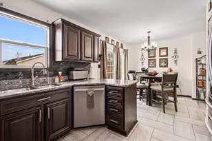 6386 Michael Dr, Portage, IN 46368 - Photo 7