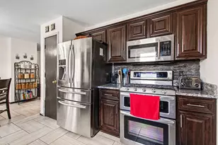 6386 Michael Dr, Portage, IN 46368 - Photo 9