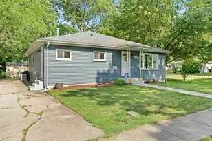 2793 Benton St, Lake Station, IN 46405 - Photo 15