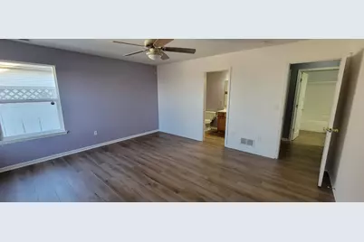 4424 W 91st Place, Merrillville, IN 46410 - Photo 11