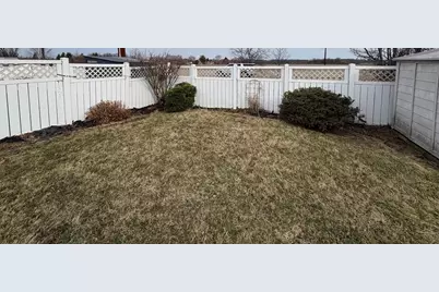 4424 W 91st Place, Merrillville, IN 46410 - Photo 21